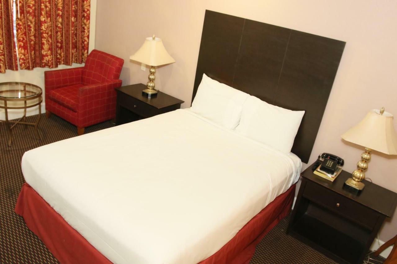 Town And Country Inn Santa Maria  Dış mekan fotoğraf