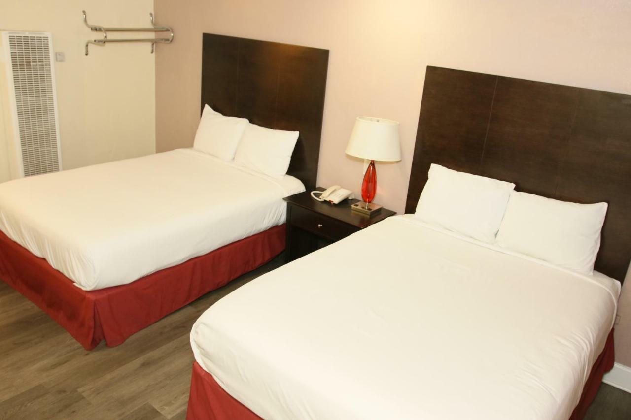 Town And Country Inn Santa Maria  Dış mekan fotoğraf