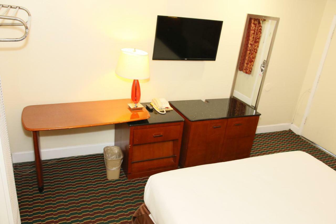 Town And Country Inn Santa Maria  Dış mekan fotoğraf