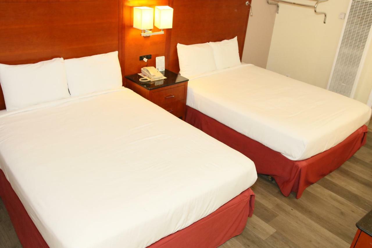 Town And Country Inn Santa Maria  Dış mekan fotoğraf